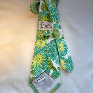 Lilly Pulitzer Men's Floral Cotton Tie